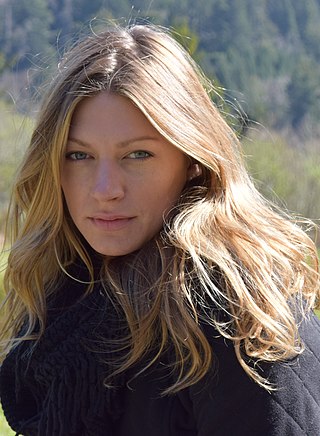 Fortune Salaire Mensuel de Jes Macallan Combien gagne t il d argent ? 3 000 000,00 euros mensuels