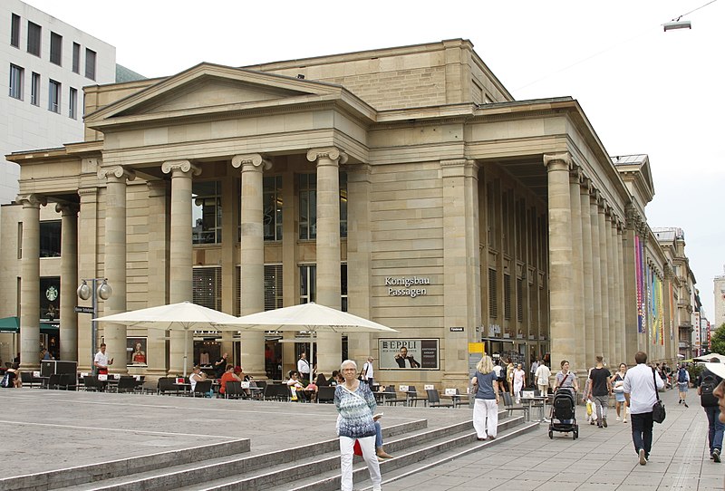 File:Königsbau - Schlossplatz - Stuttgart - Germany 2017.jpg