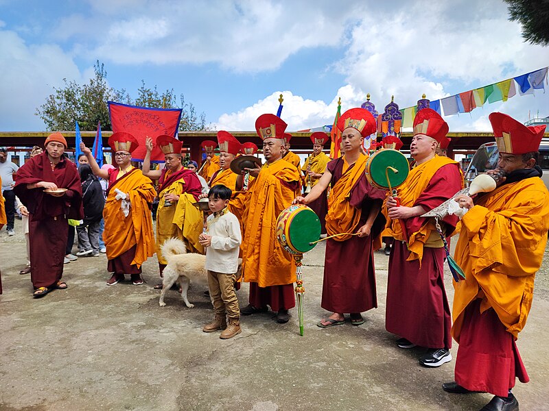File:Karma Dorje Chyoling Monastery - Bhutia Busty Monastery - 29.jpg