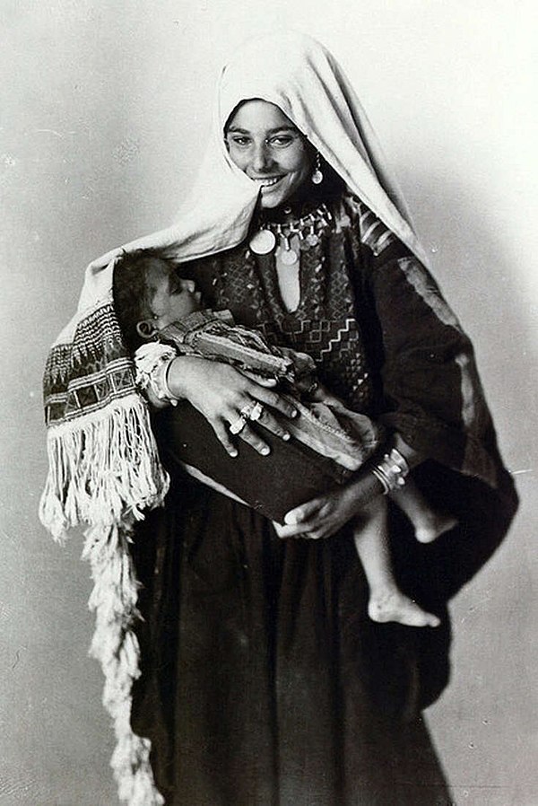 Palestinian mother and child