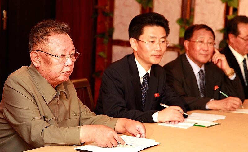 File:Kim Jong-il 2011-5.jpg