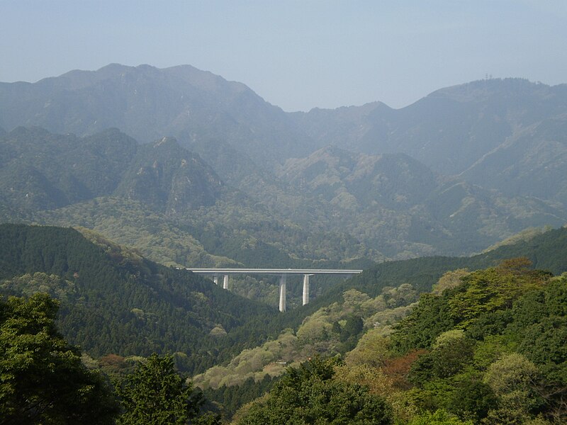 File:Kirigataki bridge02.jpg