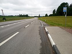 Kuudeküla bus stop in Uusna