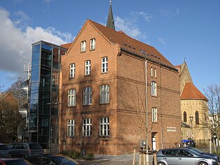 Löcknitz-Bürgerhaus-(Alte Schule)-(Südosten)-2013-11-25.JPG