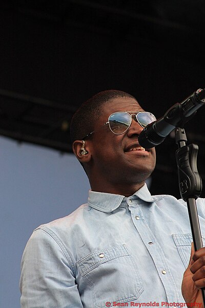 File:Labrinth (7830401172).jpg