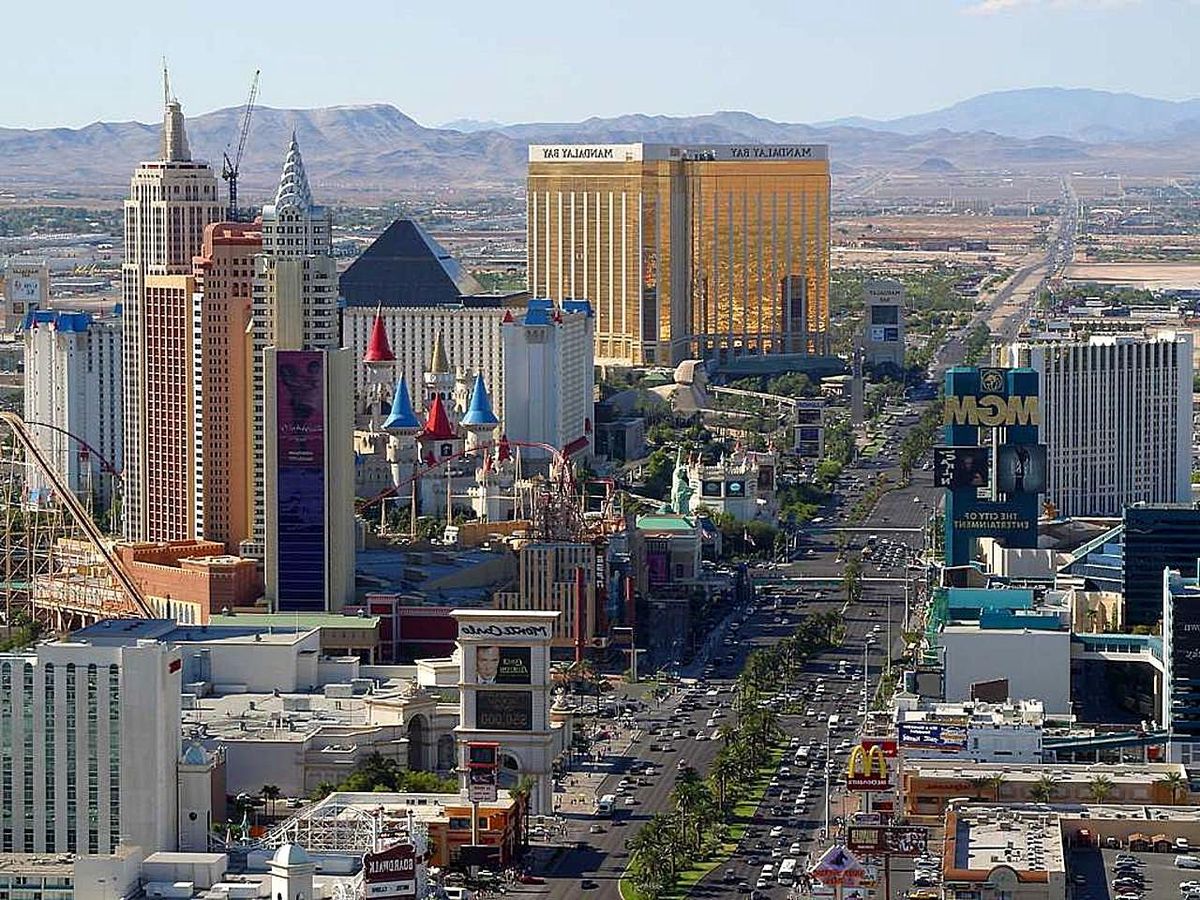 File:Part of Project CityCenter in Las Vegas.jpg - Wikimedia Commons