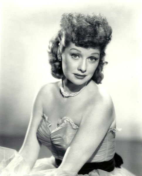 File:Lucille Ball Lux Radio Theatre 1951.JPG