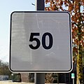 Limitation de vitesse (ici, 50 km/h).