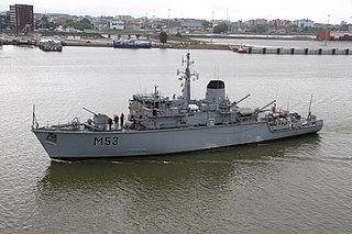 HMS <i>Cottesmore</i> (M32)