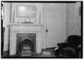 MANTEL IN S. E. ROOM ON FIRST FLOOR - Clark-Malone House, 243 Wilson Street, Eutaw, Greene County, AL HABS ALA,32-EUTA,14-4.tif