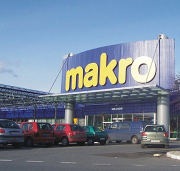 Makro