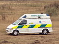 イギリス 欧州仕様ハイエース ロングボディ救急車