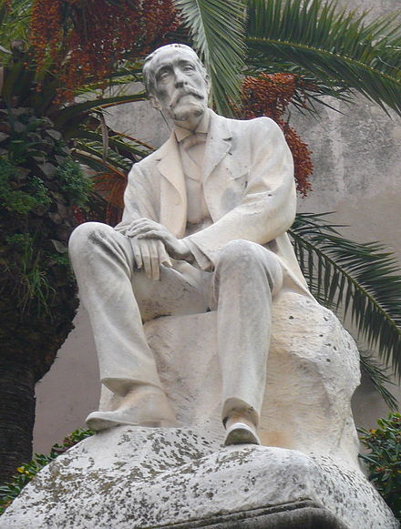 Monument al Dr. Robert a Sitges
