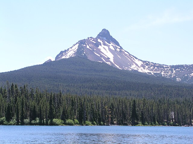 Mount Washington as seen from Big Lake on the northwest