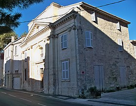 Façade sur la rue Velouterie