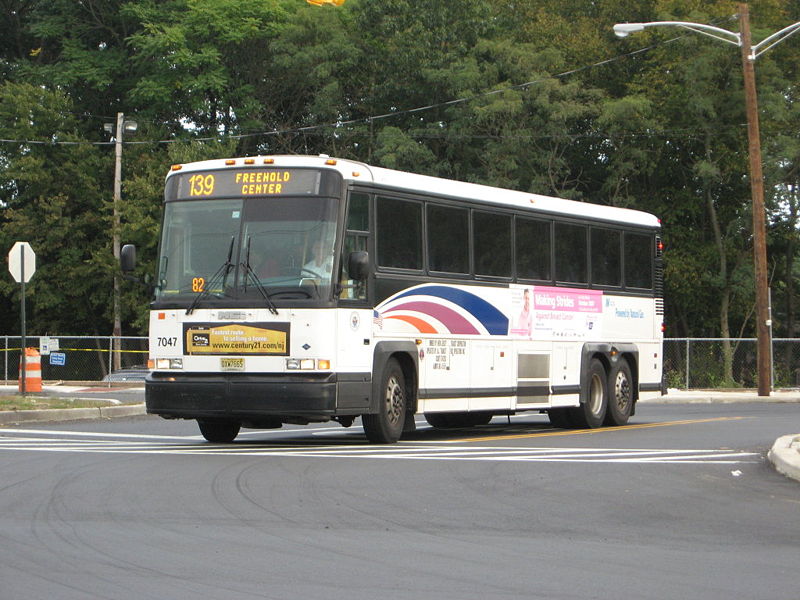 File:NJT CNG MCI.jpg