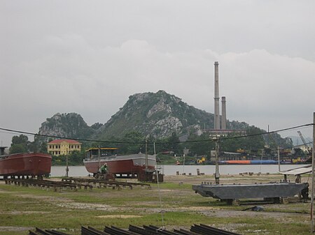 Tập_tin:Ngọc_Mỹ_Nhân_Mountain_2.jpg