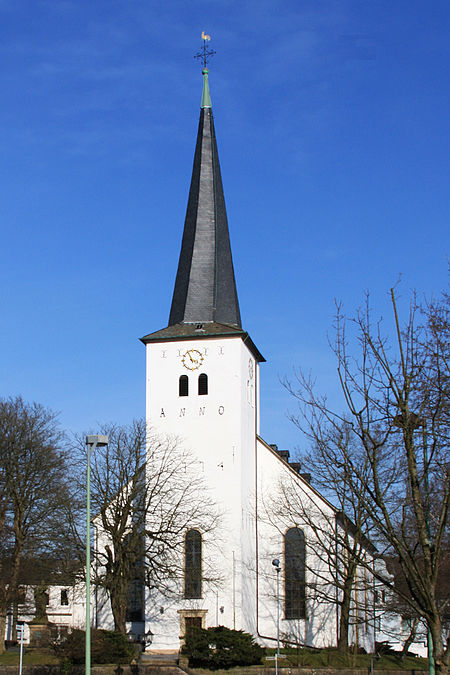 Nicolai kirche halver alms