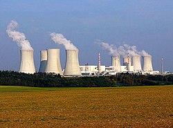 Centrale.nucléaire.Dukovany.jpg