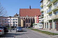 Architektonische Kontraste in der Altstadt nach dem Wiederaufbau