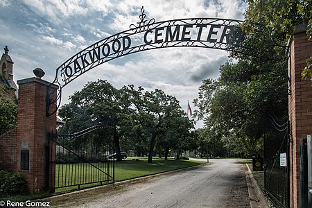 OakwoodCemetery (1 of 1)