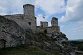 Ogorodzieniec Castle from near.jpg