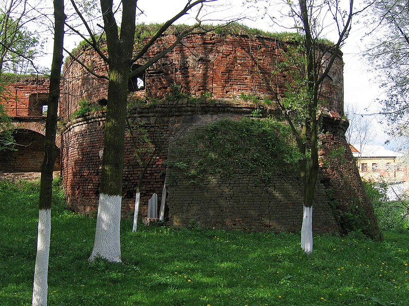 File:Olyka Tower RB.jpg