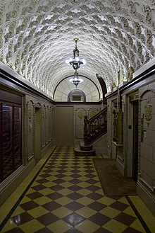 Orpheum Theatre center lobby (2009) Orpheum Center Lobby (4242748261).jpg