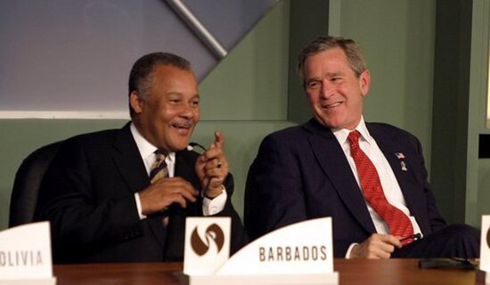 Arthur with U.S. President George W. Bush, 12 January 2004