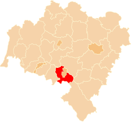Powiat wałbrzyski (rödmarkerat) i Nedre Schlesiens vojvodskap.