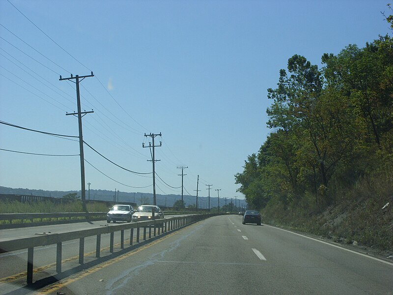 File:Pennsylvania State Route 51 (4166988765).jpg