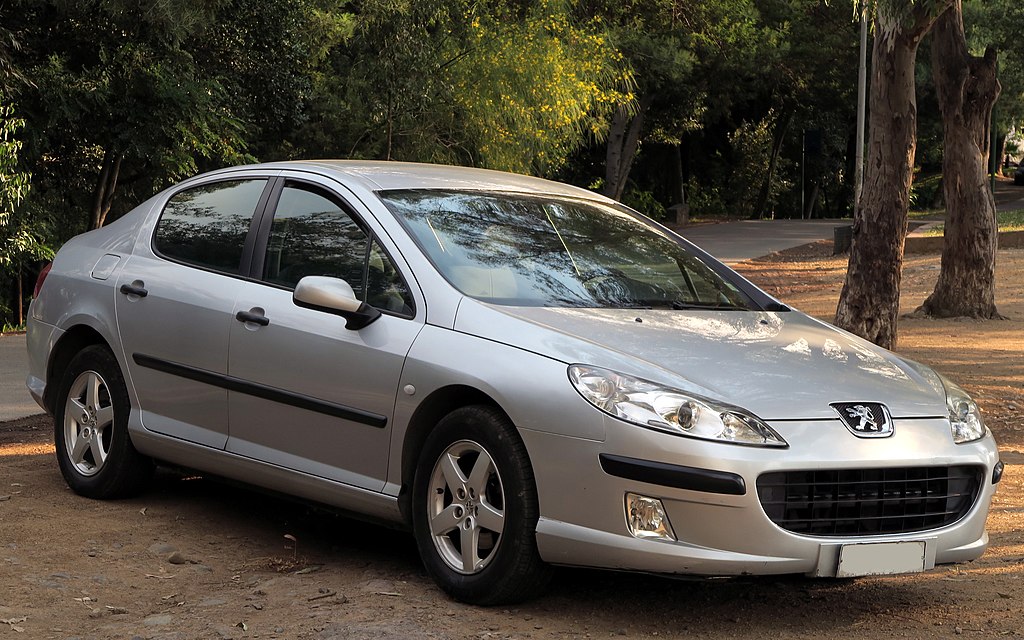 File:Peugeot 407 2.0 SR 2005 (35737606662).jpg - Wikimedia