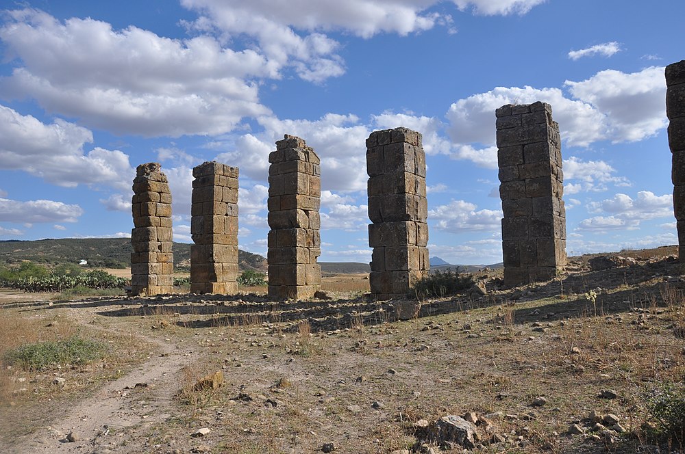 Piliers de l'aqueduc 5