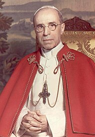 Pius XII with tabard, by Michael Pitcairn, 1951.jpg