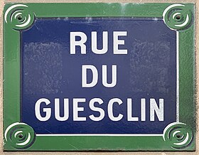 Voir la plaque.