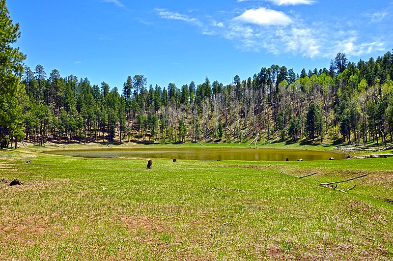 File:Potato Lake (HDR) (5734334950).jpg