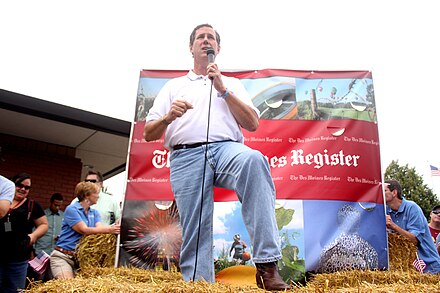 Santorum speaking at the Iowa State Fair in August 2011