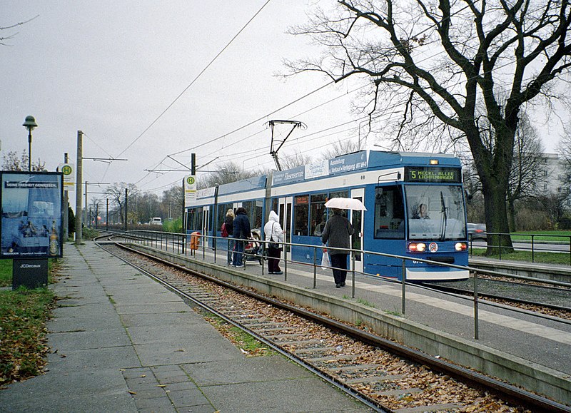 File:Rostock-rsag-sl-5-6ngtwde-1211630.jpg