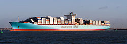 Rotterdam-Europoort - Estelle Maersk CC-BY-SA.jpg