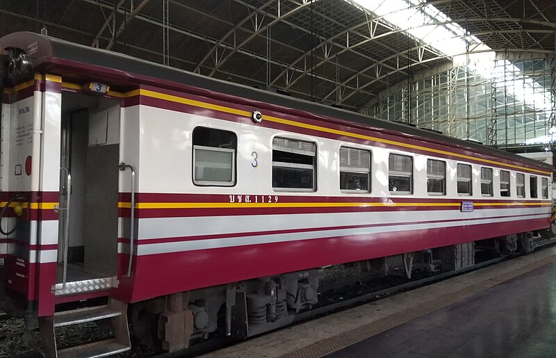 File:SRT Passenger car at Bangkok Railway Station-31.jpg