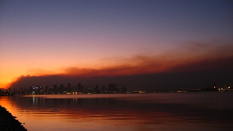 File:San Diego skyline against smoke from wildfires Oct 2007.jpg