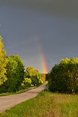 Road over the Mustjõgi river in Saru