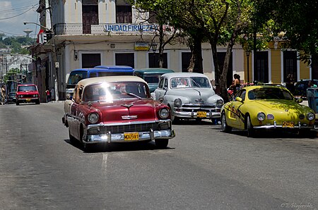 Scenes of Cuba (K5 02575) (5981604738).jpg