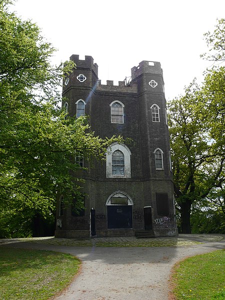 File:Severndroog Castle2.jpg