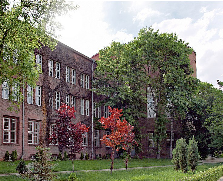 File:Sofia University Faculty of Biology TB 2.JPG