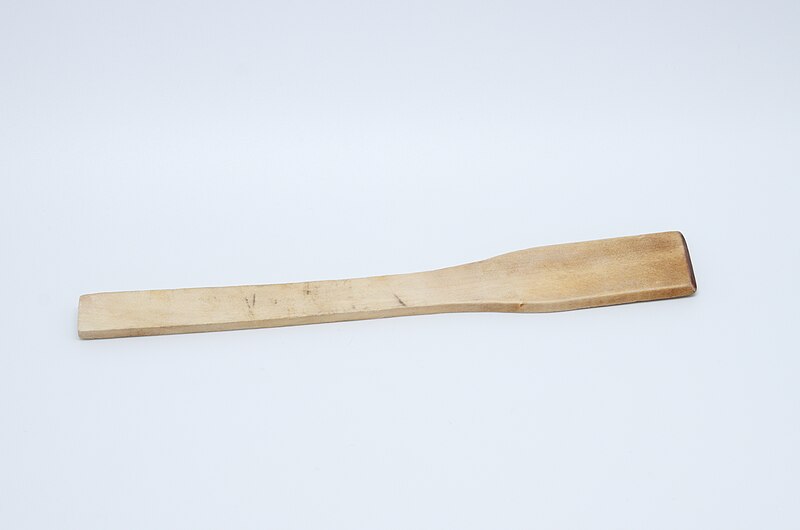 Spatule en bois 2 - dessus.jpg