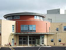 Stoke Mandeville Hospital New PFI Building - geograph.org.uk - 262468.jpg