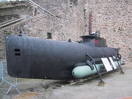 German midget submarine Seehund, with a torpedo