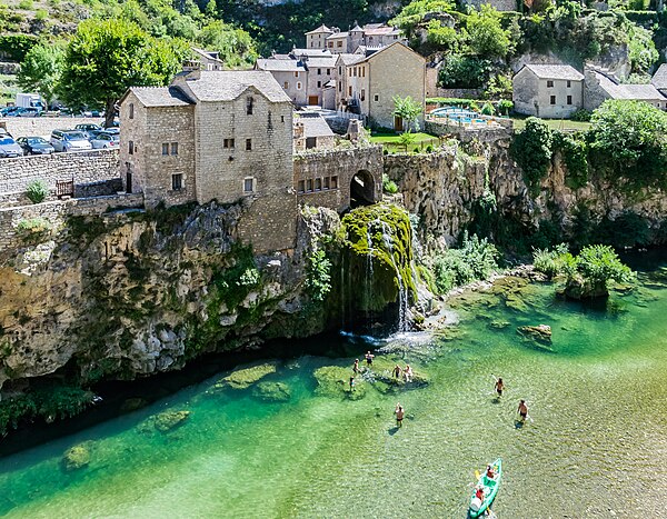 The Tarn in Saint-Chély-du-Tarn, Gorges du Tarn Causses