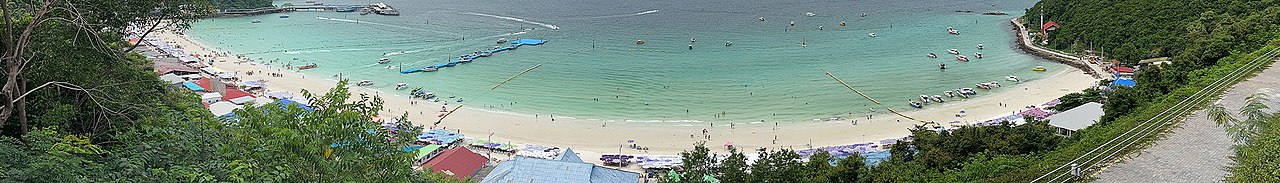 Tawaen_Beach,_Ko_lan_-_Banner_01